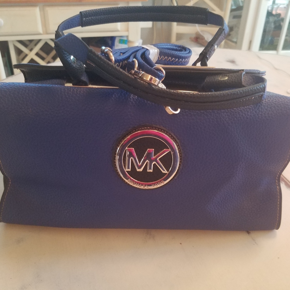 Hand bag